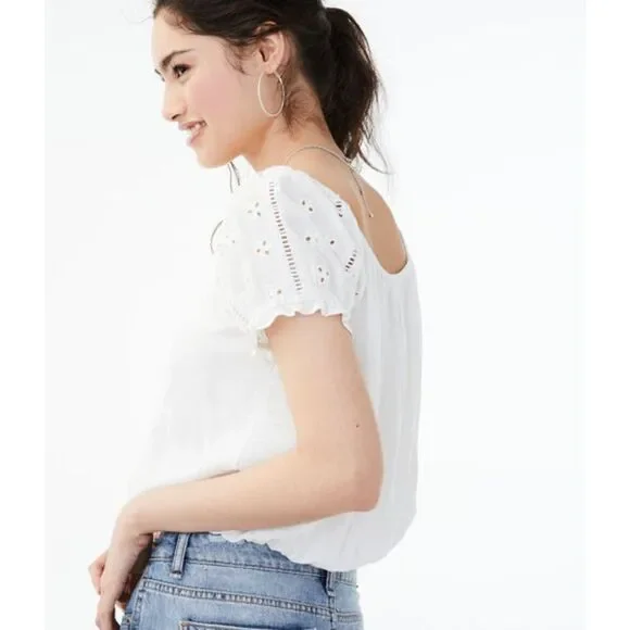 Aeropostale Eyelet Peasant Top S - Picture 2 of 8